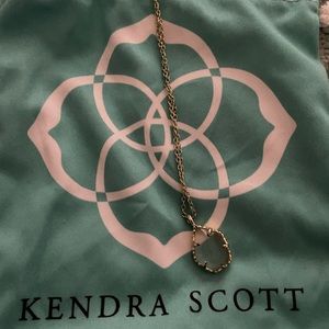 kendra scott small pendant necklace